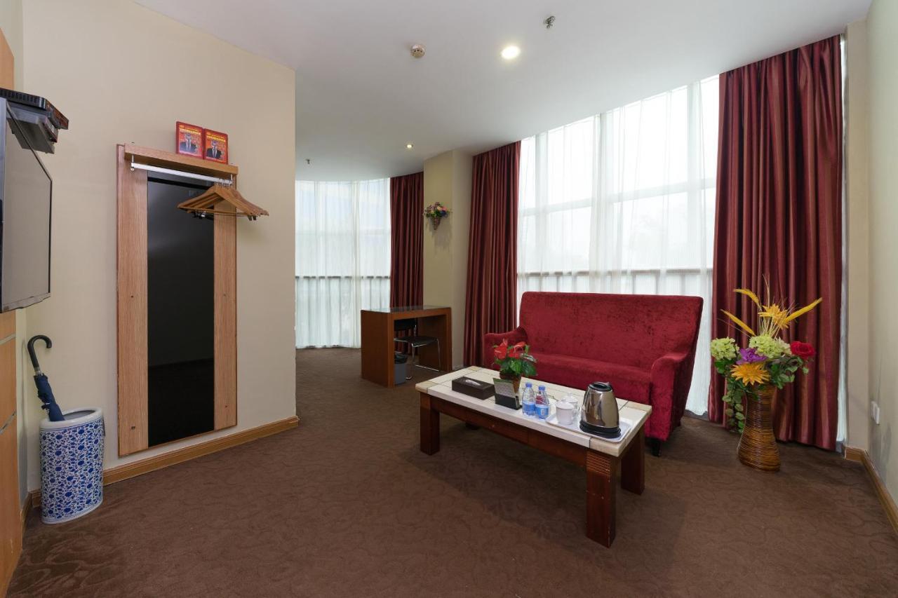 Home Club Hotel Yuexiu Branch Kanton Exterior foto